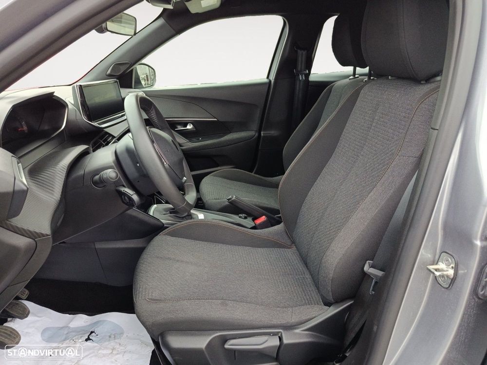 Peugeot 2008 1.2 PureTech Style - 9