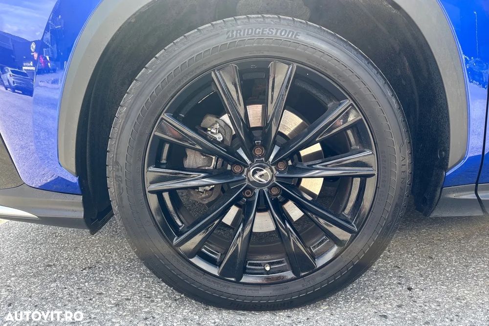 Lexus Seria NX 450h+ E-FOUR F SPORT - 11