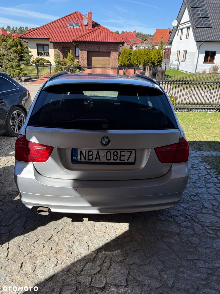 BMW Seria 3 316d - 6