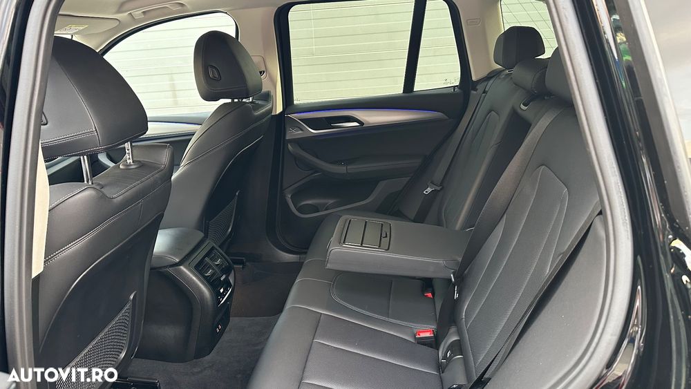 BMW X3 xDrive20d AT MHEV - 15