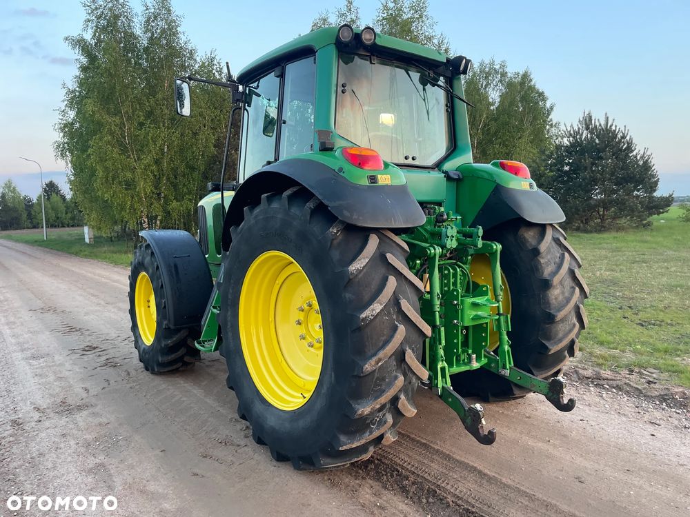 John Deere 6820 - 7
