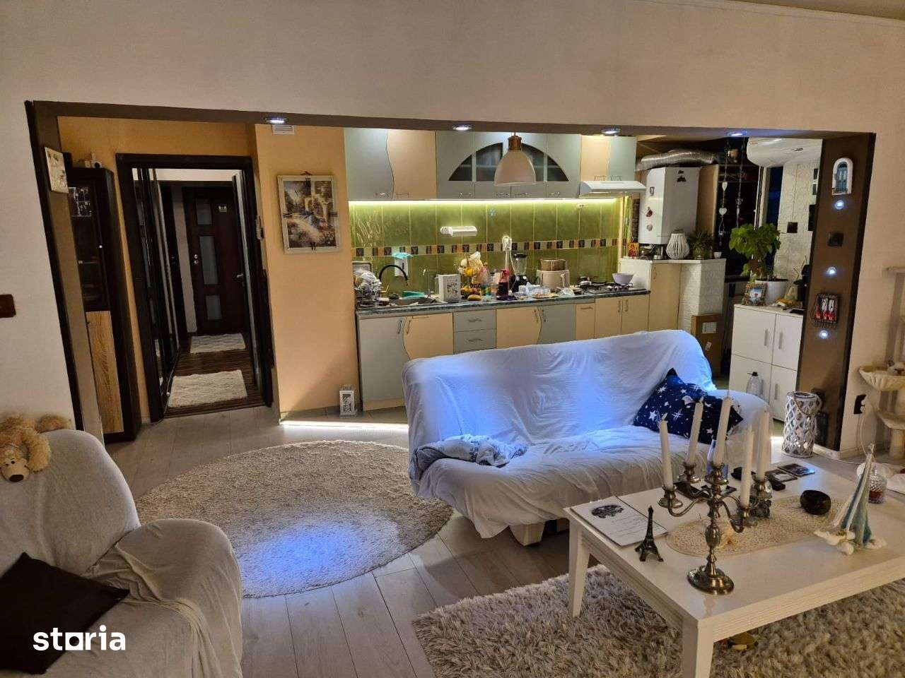Apartament 4 camere etaj 8, Galati, cu lift — fotografia 1