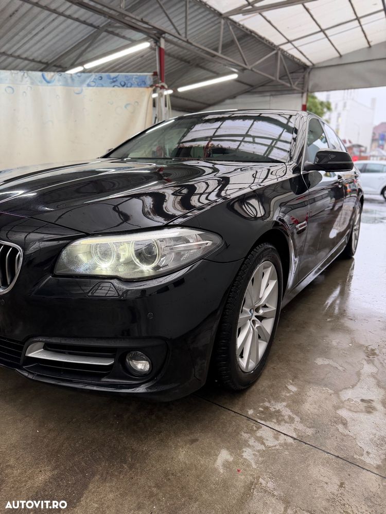 BMW Seria 5 525d xDrive AT - 4