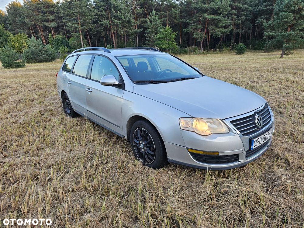 Volkswagen Passat 2.0 TDI Trendline - 2