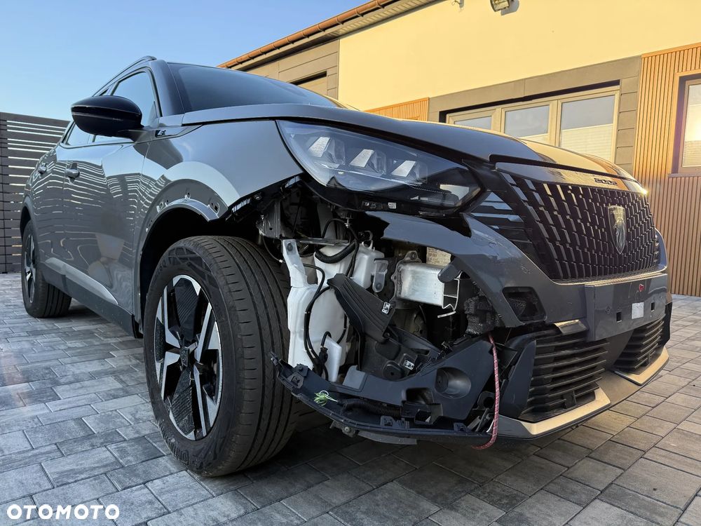 Peugeot 2008 GT+ - 17