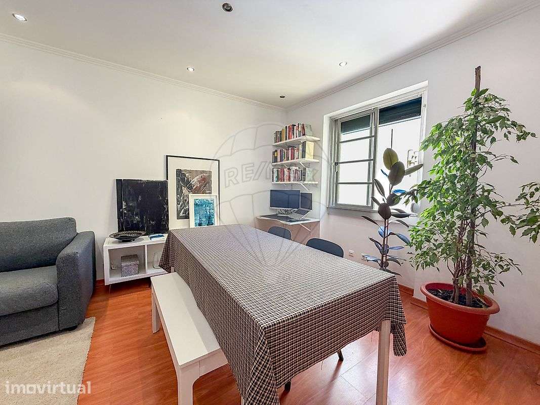 Apartamento T2 para arrendamento - Grande imagem: 2/29