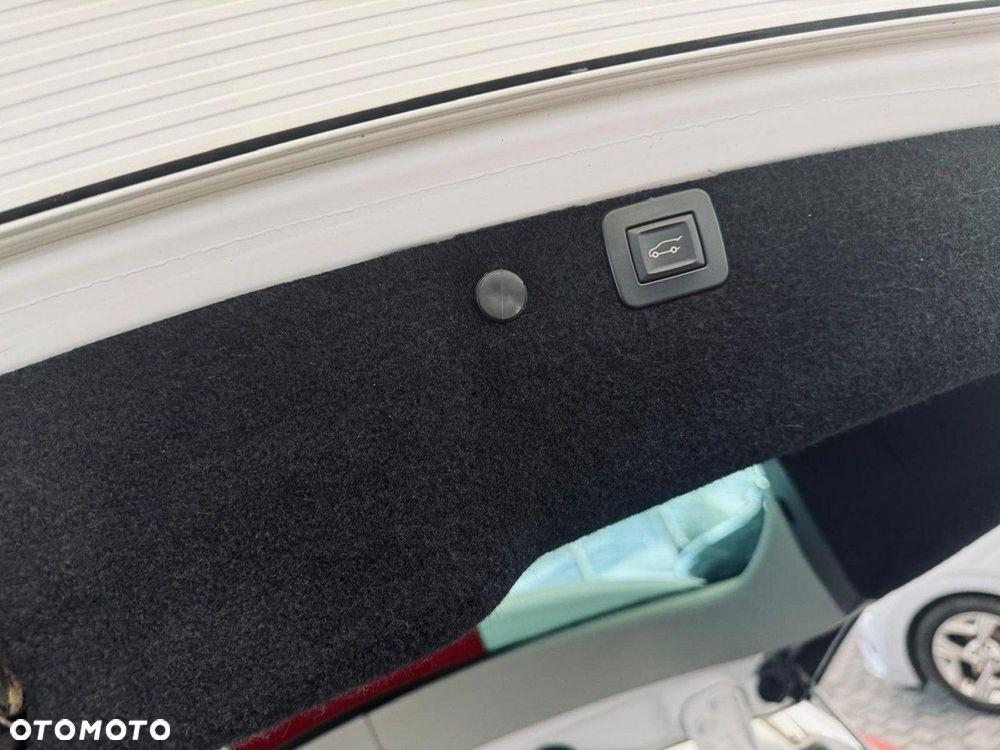 Opel Insignia 2.0 CDTI automatik Active - 19