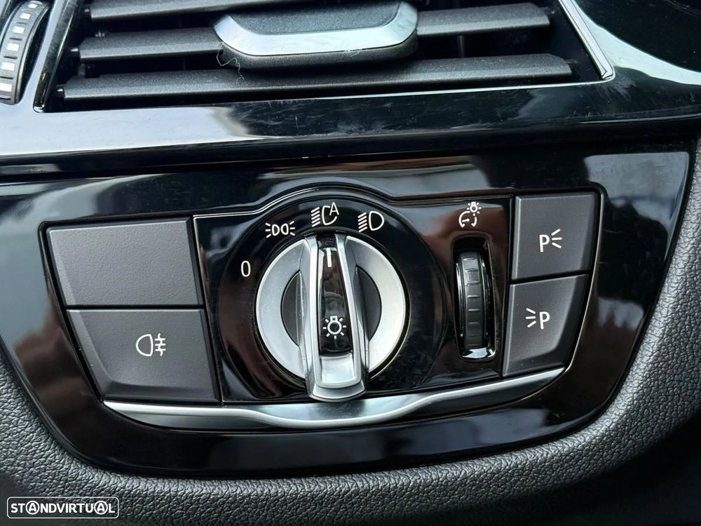 BMW 530 e Pack M - 15