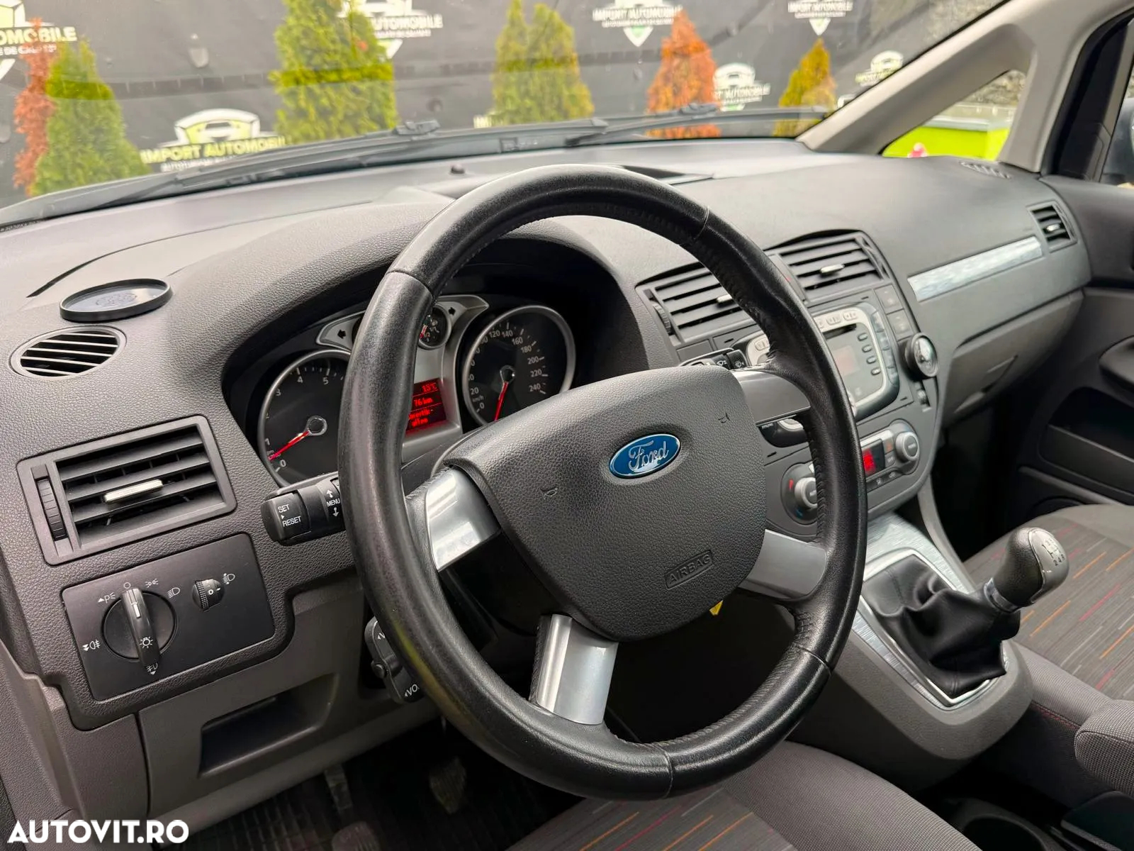 Ford C-Max 1.8 Ghia - 6