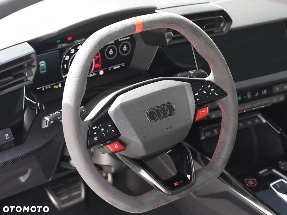 Audi RS3 Limousine TFSI Quattro S tronic - 9