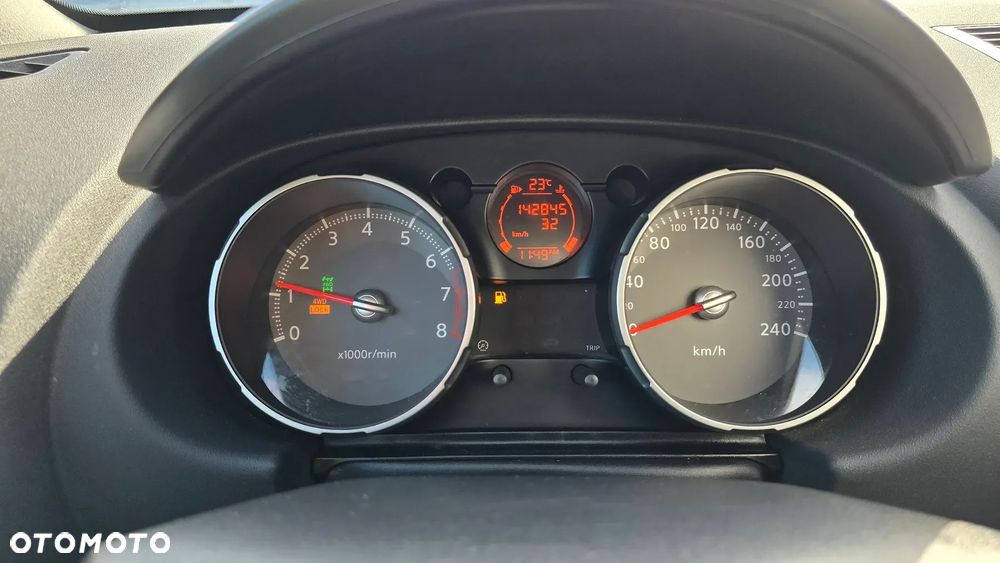 Nissan Qashqai 2.0 4x4 Tekna Premium - 27