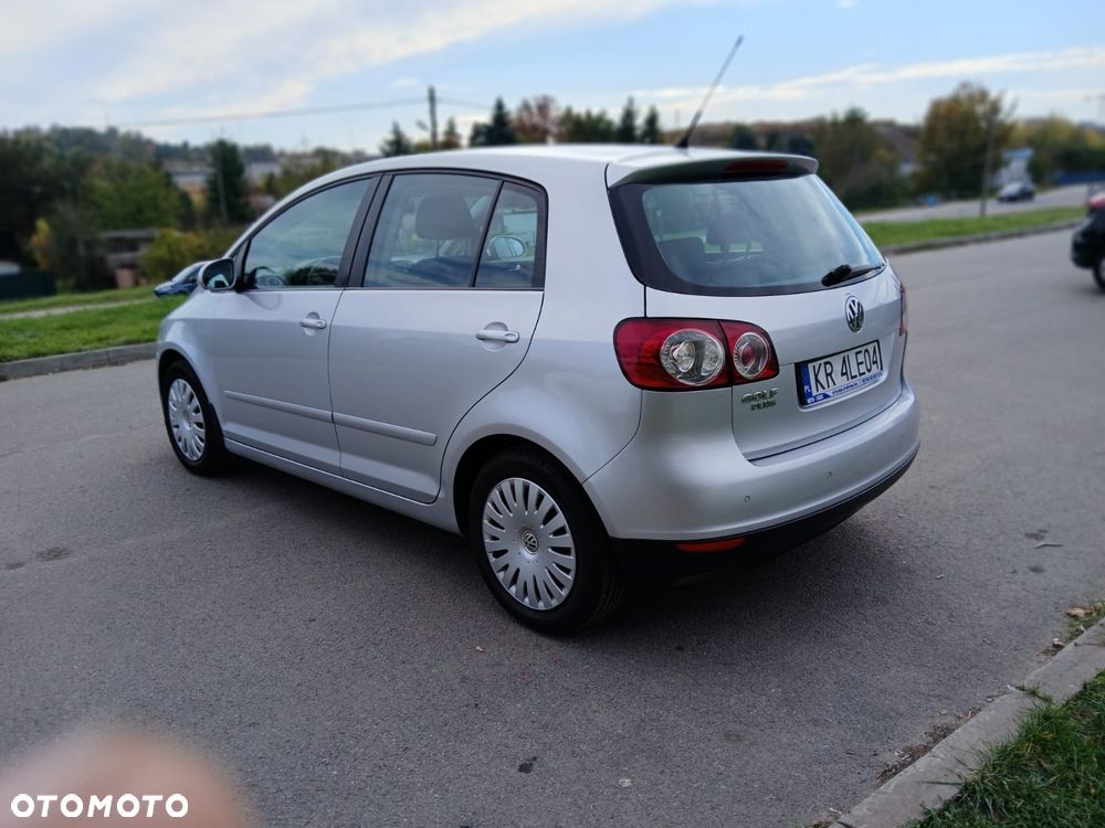 Volkswagen Golf - 4