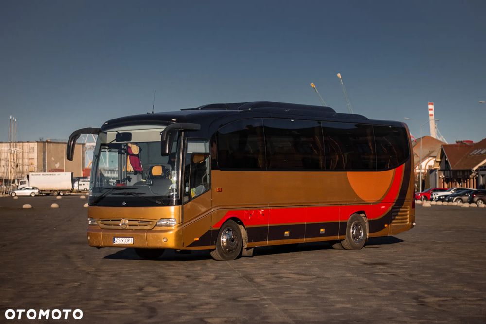 Mercedes-Benz Tourino - 20