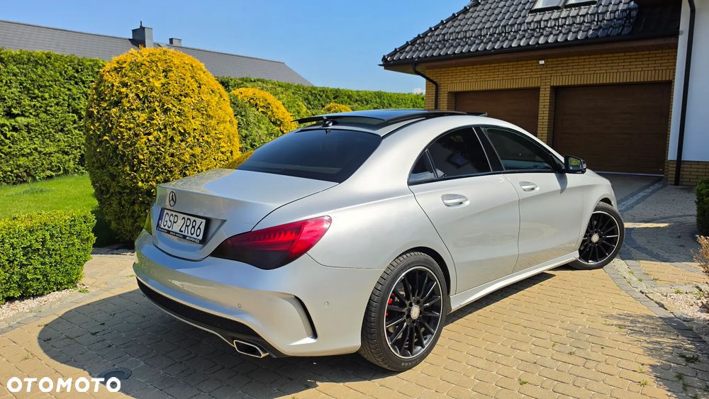 Mercedes-Benz CLA 200 d 7G-DCT AMG Line - 4