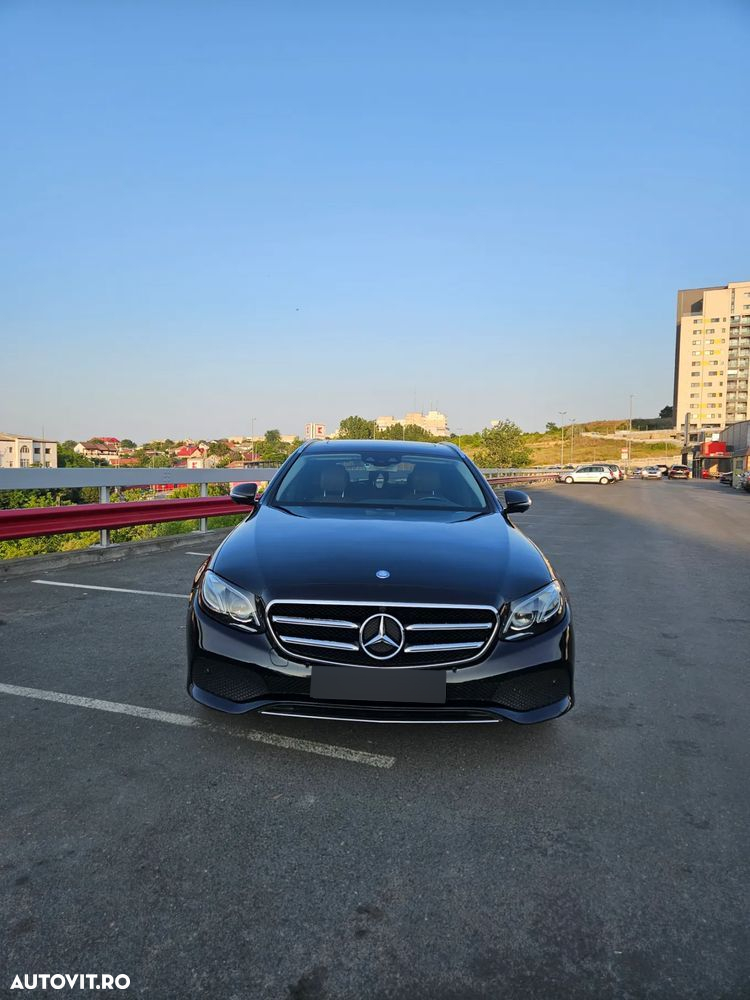 Mercedes-Benz E 220 d T 9G-TRONIC - 3