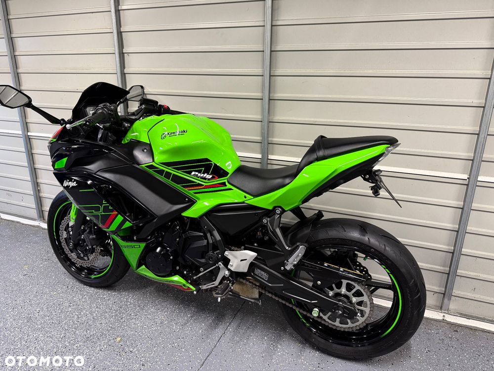 Kawasaki Ninja - 11