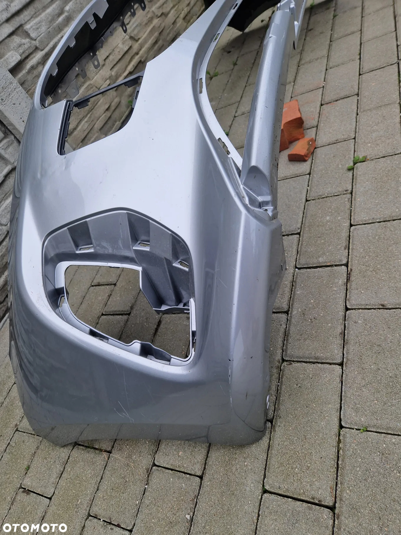 Zderzak Mazda 2 II lift hybrid 2024 - - 10