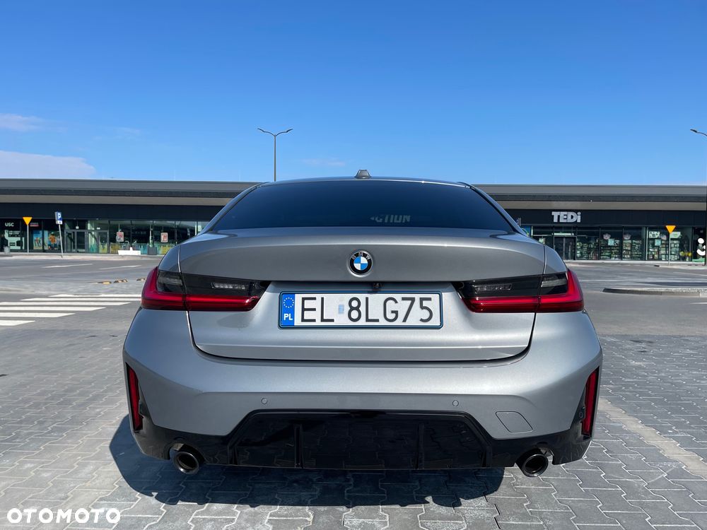 BMW Seria 3 318i M Sport - 4