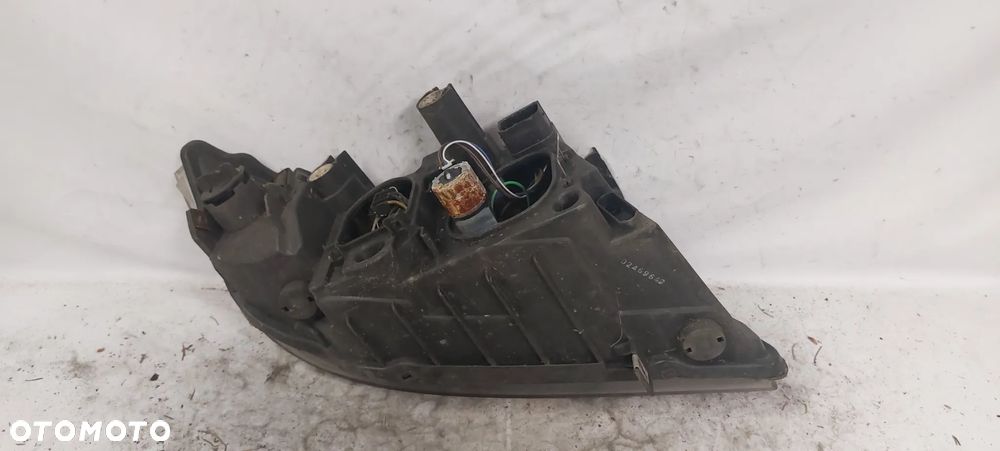 .  PRZOD PRZEDNIA LAMPA LEWA BMW 1 E90/E91 - 6