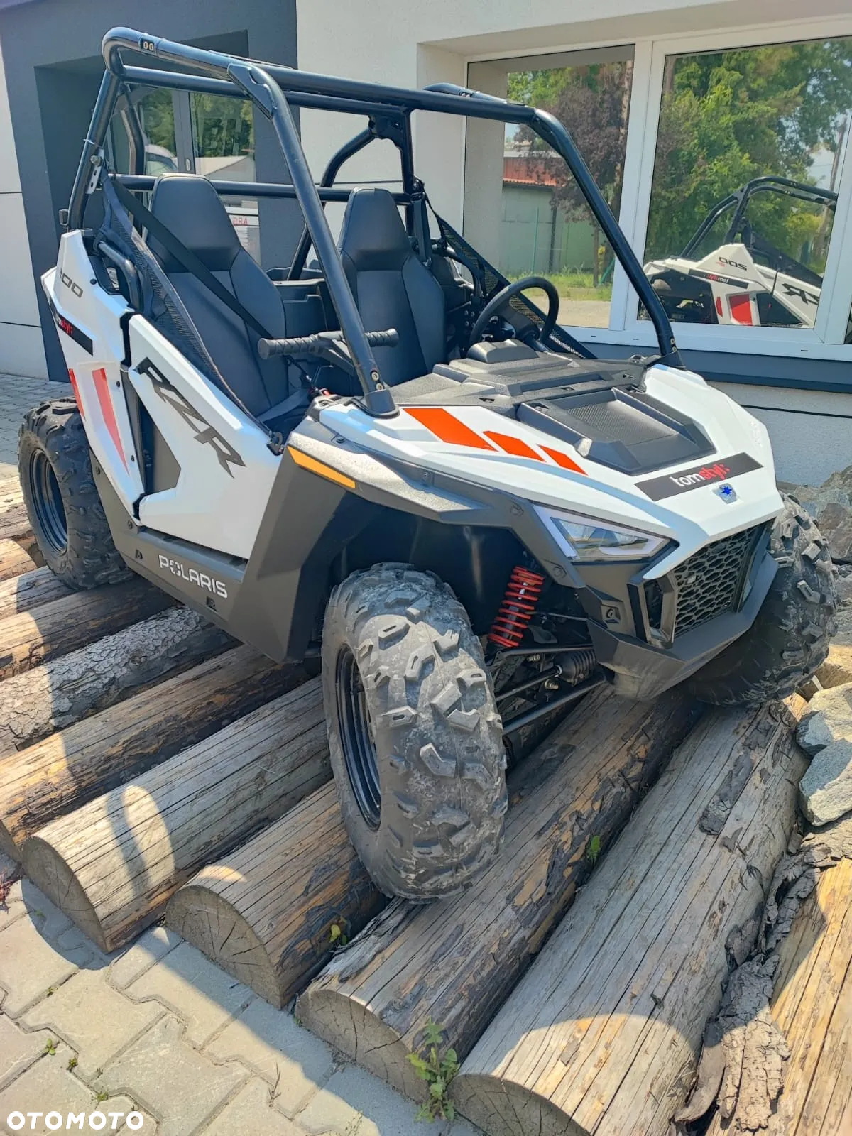 Polaris RZR