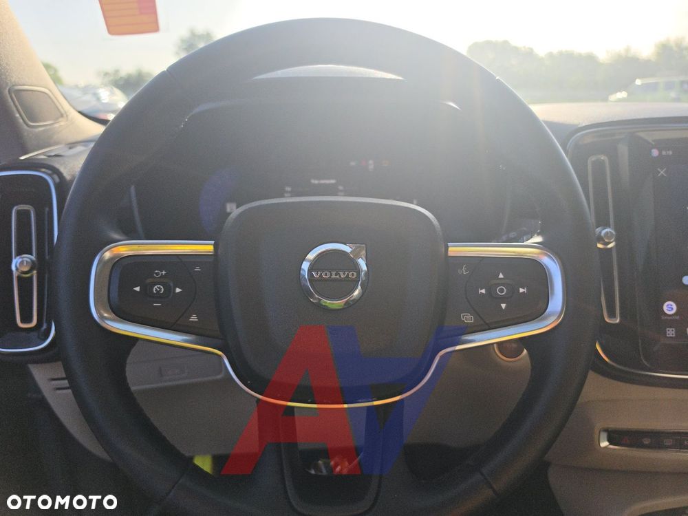 Volvo XC 40 - 12