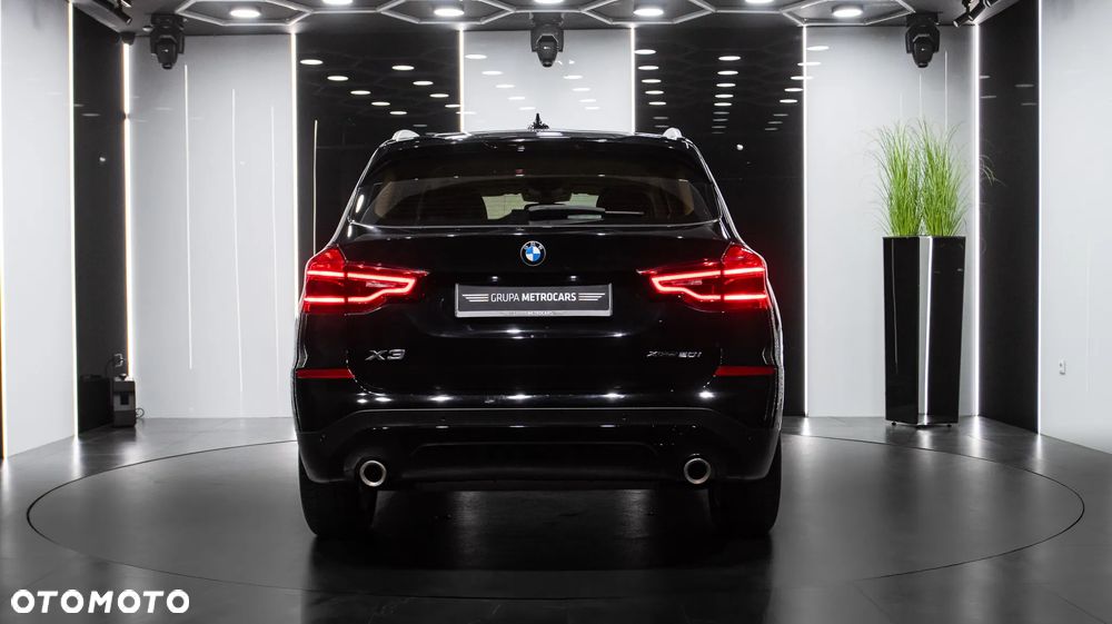 BMW X3 xDrive20i GPF Advantage - 6