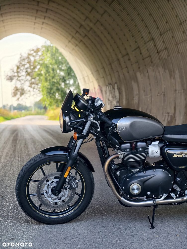 Triumph Speed Twin - 2