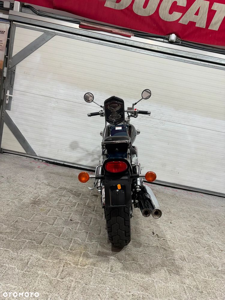 Suzuki Marauder - 32