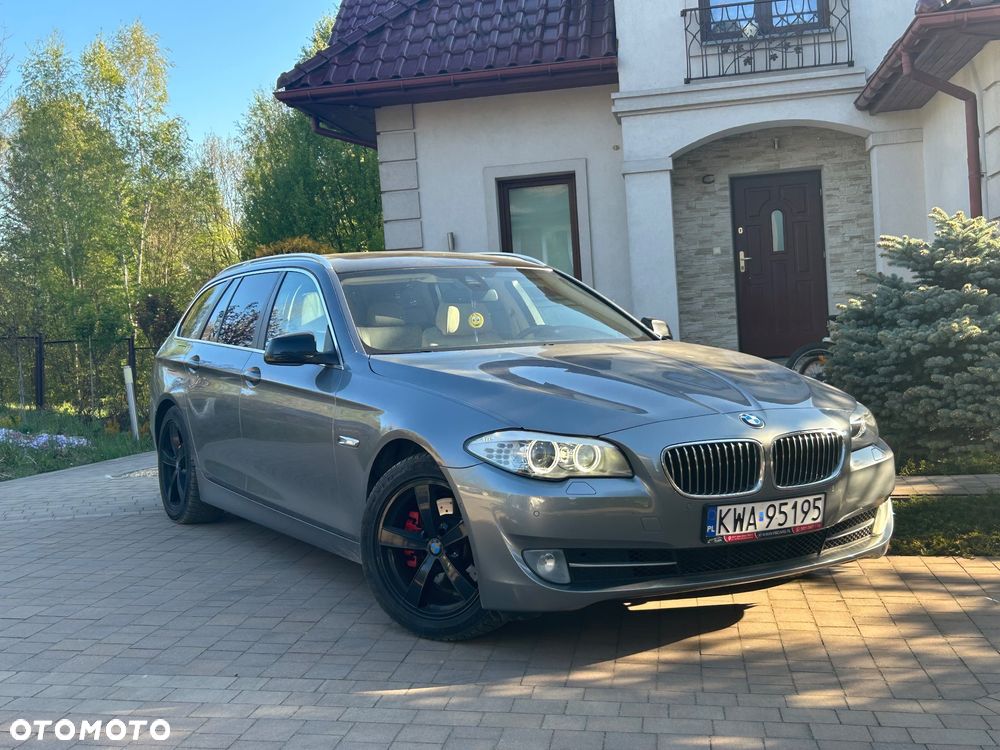 BMW Seria 5 520d Luxury Line - 3