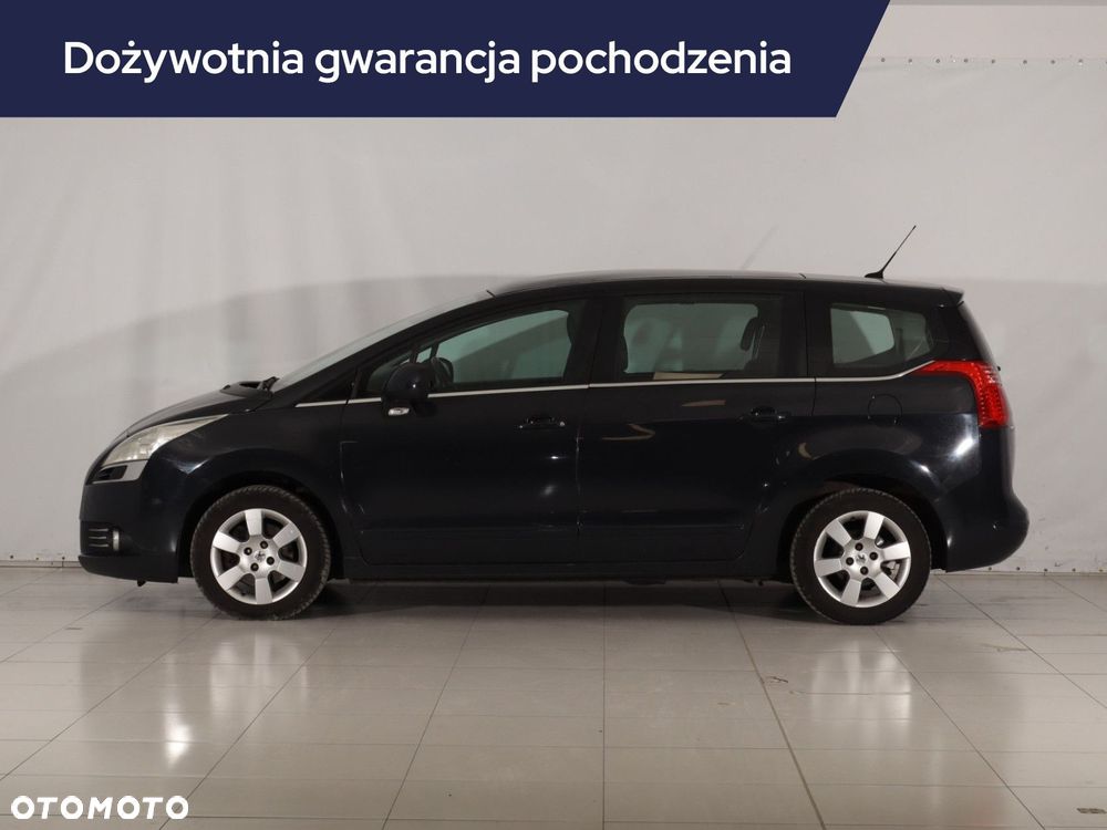 Peugeot 5008 2010 photo 3