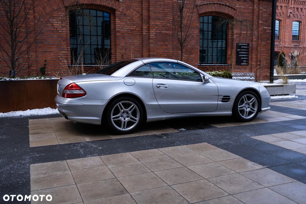 Mercedes-Benz SL - 15
