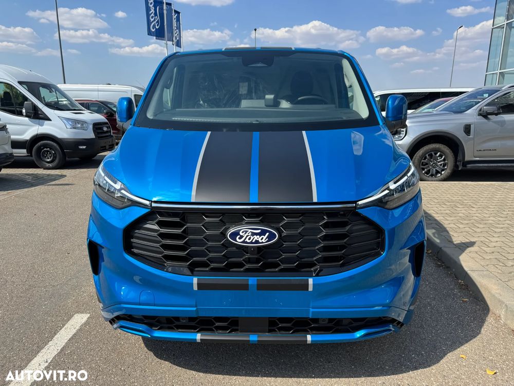 Ford Custom - 2