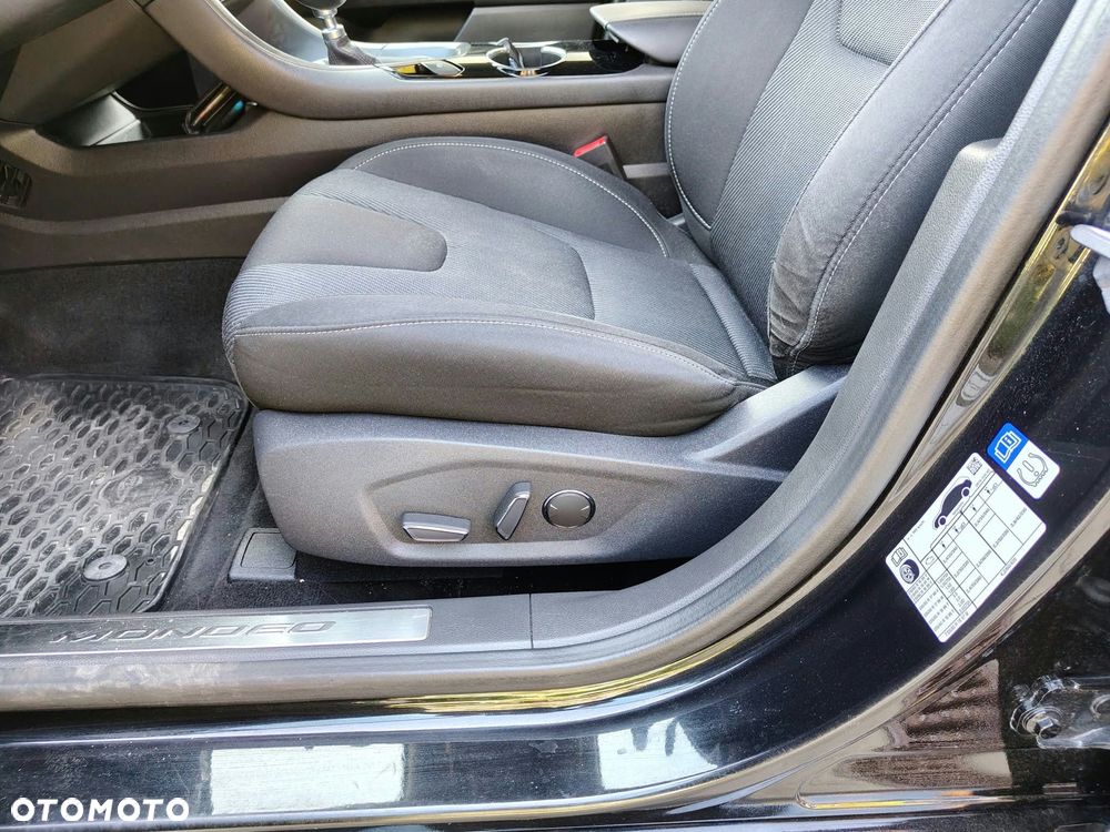 Ford Mondeo - 18