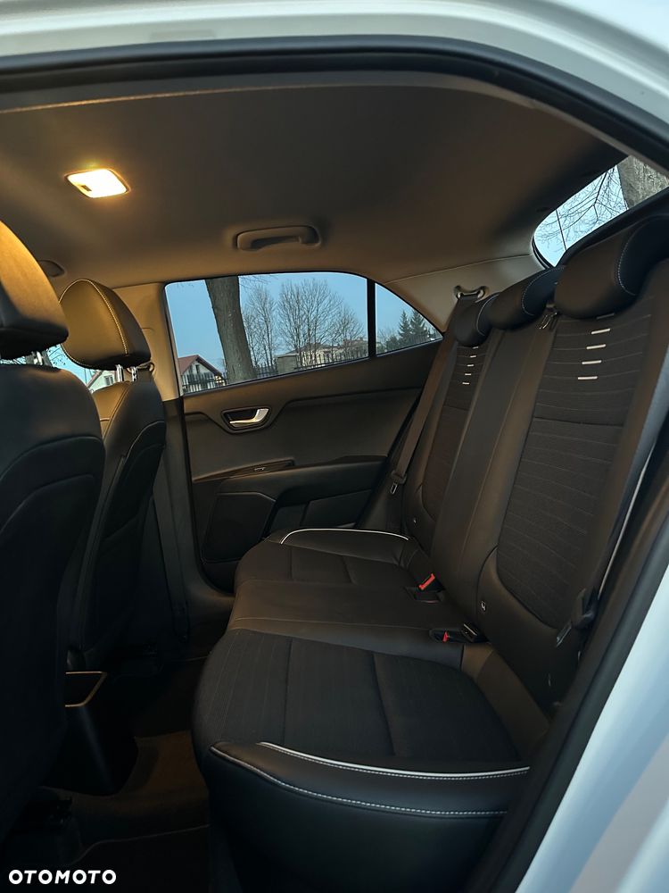 Kia Rio 1.0 T-GDI 100 GT Line - 25
