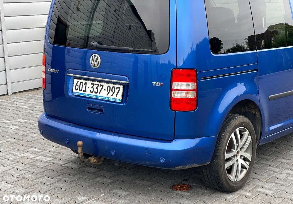 Volkswagen Caddy - 10