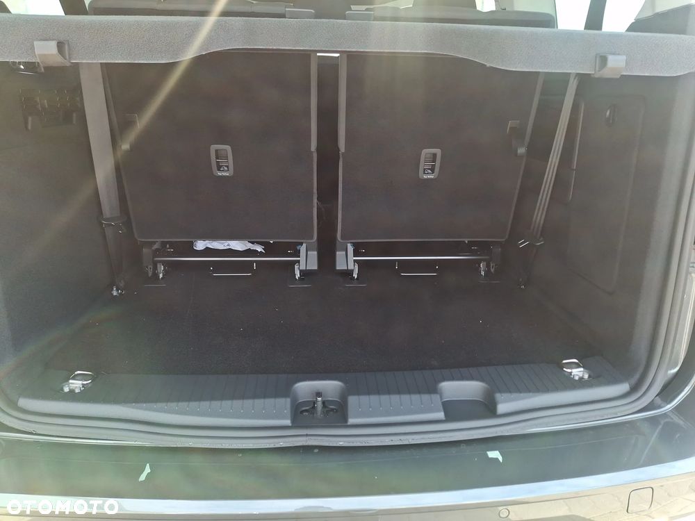 Volkswagen Caddy - 28