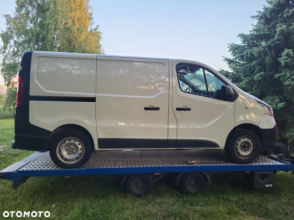 Renault TRAFIC - 4