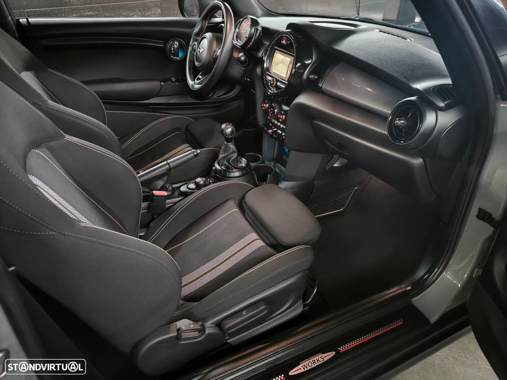 MINI 3 Portas - 7