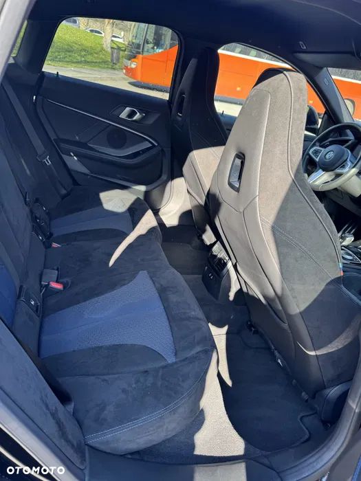 BMW Seria 2 218i - 5