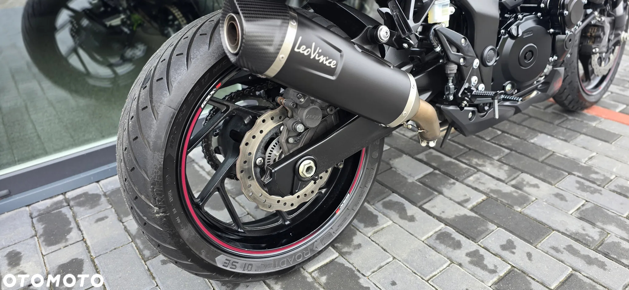 Suzuki GSX - 20