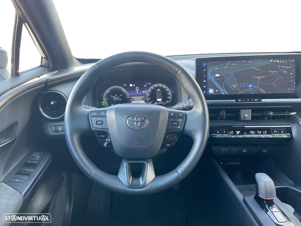 Toyota C-HR - 16