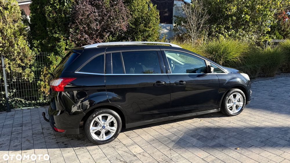 Ford Grand C-Max 2012 photo 3