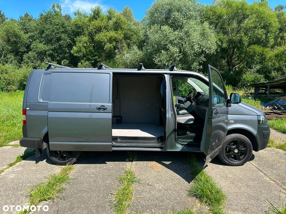 Volkswagen Transporter LONG T5 4X4 2.0 TDI 140kM  manual 2014rok WEBASTO, BAGAŻNIK DACHOWY, ALUELGI- ORGINALNY NIEWIELKI PRZEBIEG!!! - 29