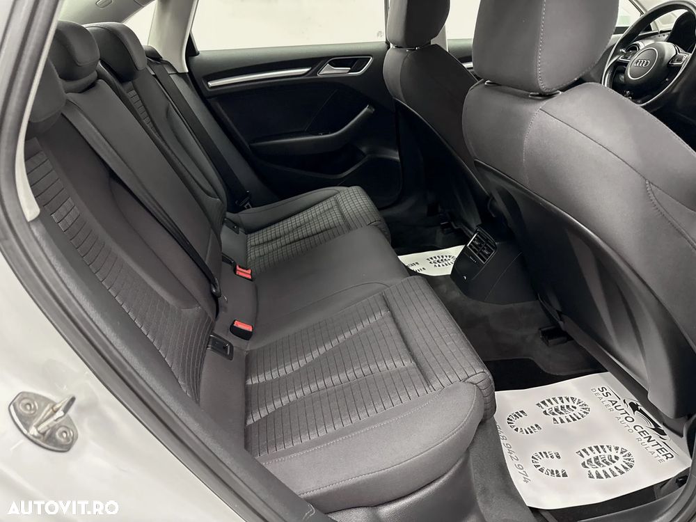 Audi A3 1.4 TFSI ack Ambition - 17