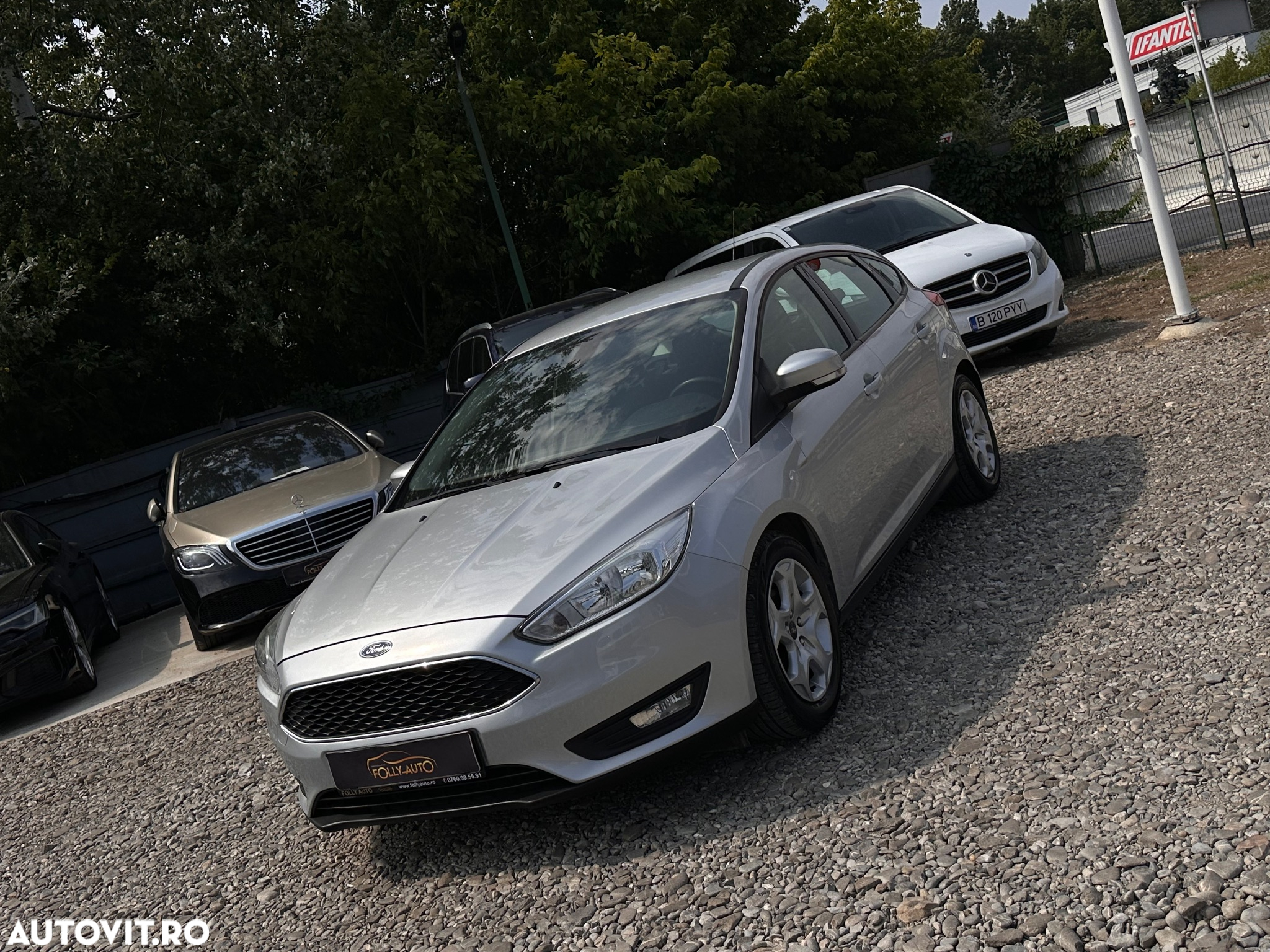 Ford Focus - 21
