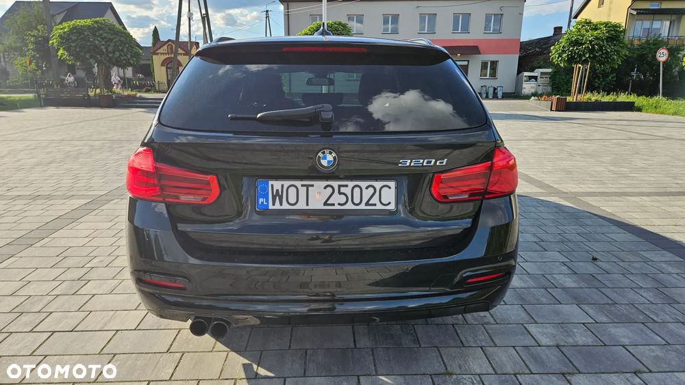 BMW Seria 3 320d Touring Edition M Sport Shadow - 6