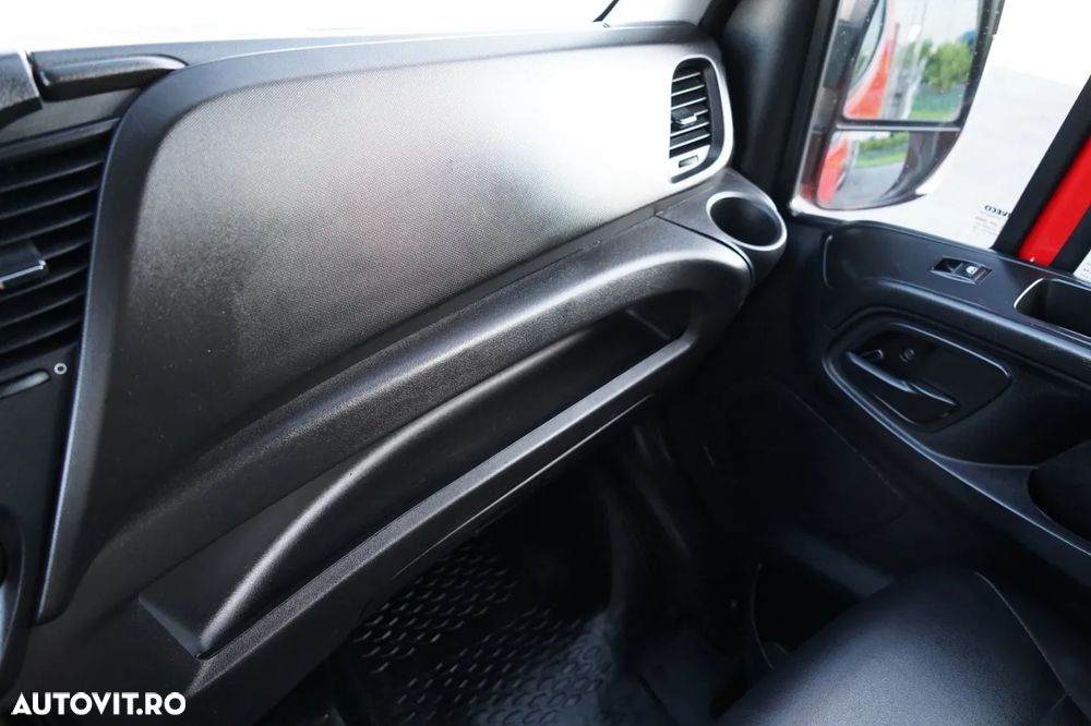 Iveco DAILY 35-130 / BASCULATOR SPATE / DUBLU / MANUAL / PIELE / EURO 6 - 33