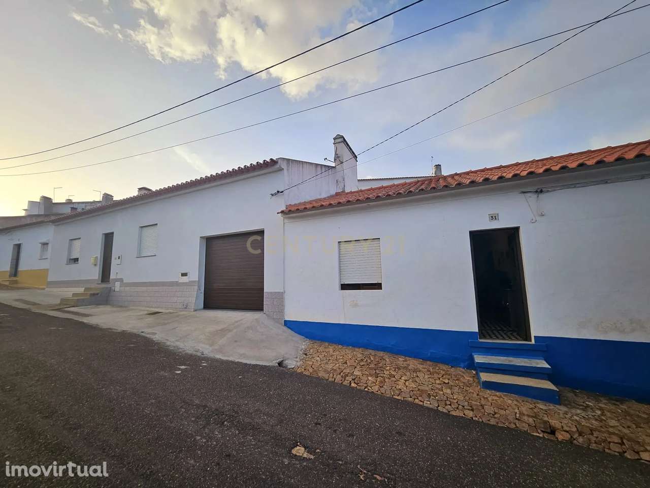 Moradia T2 com quintal e garagem Viana do Alentejo, Évora - Grande imagem: 5/34