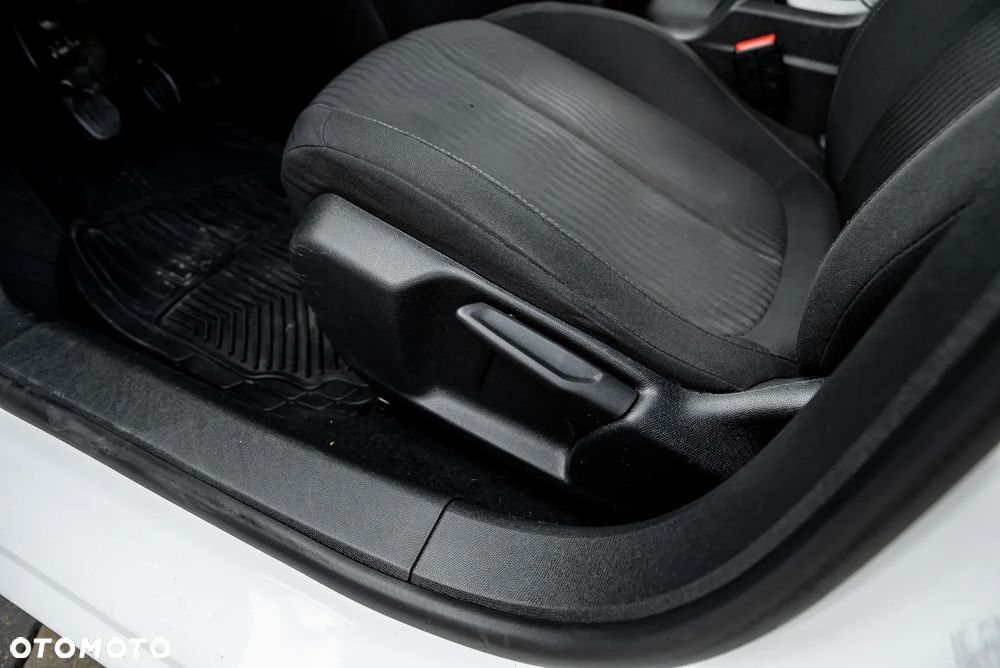 Peugeot 308 PureTech 130 Stop & Start Winter Edition - 17