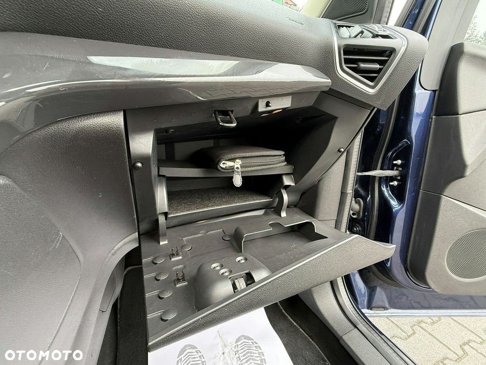 Ford Kuga 2.0 TDCi 4WD Titanium - 27